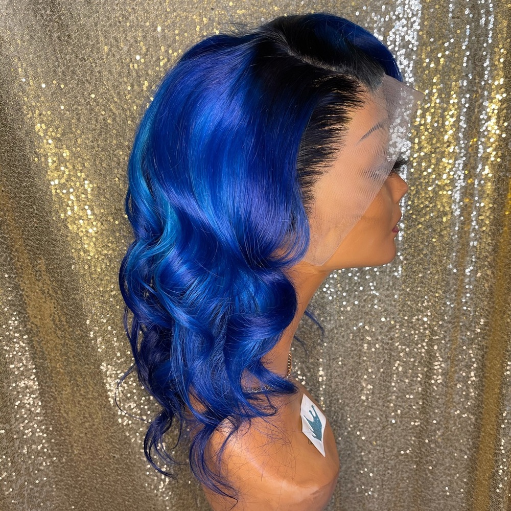 Lace front wig - Picture 8 of 12